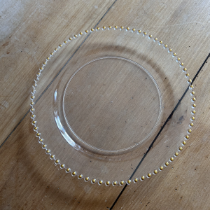 Assiette détail transparente/dorée
