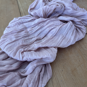 Chemin de table effet froissé – Vieux rose