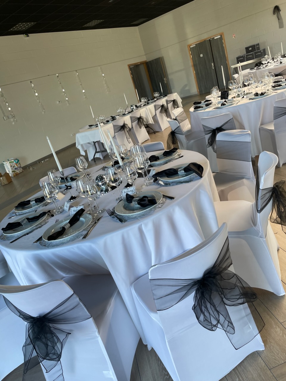 Nappe ronde blanche ⌀ 3,00m – Image 3
